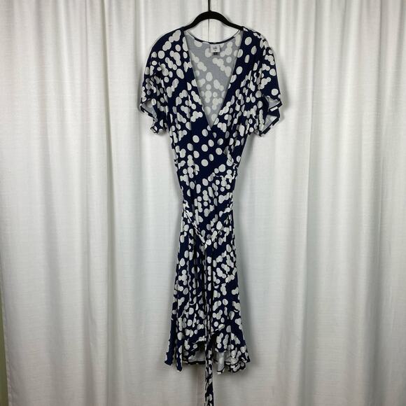 CAbi Blue&White Dot Print The Perfect Wrap Dress Sz.XL - Picture 3 of 16